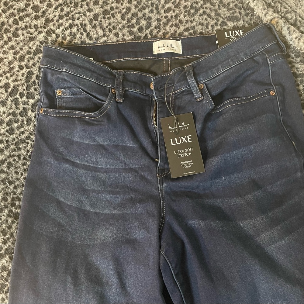 Nicole Miller New dark denim jeans